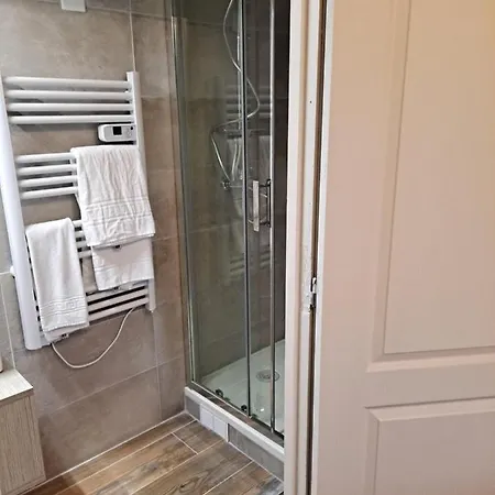 Du Viaduc Hotel 2*